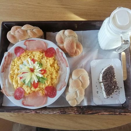 Apartmani Tarin zov Kaludjerske Bare Dış mekan fotoğraf